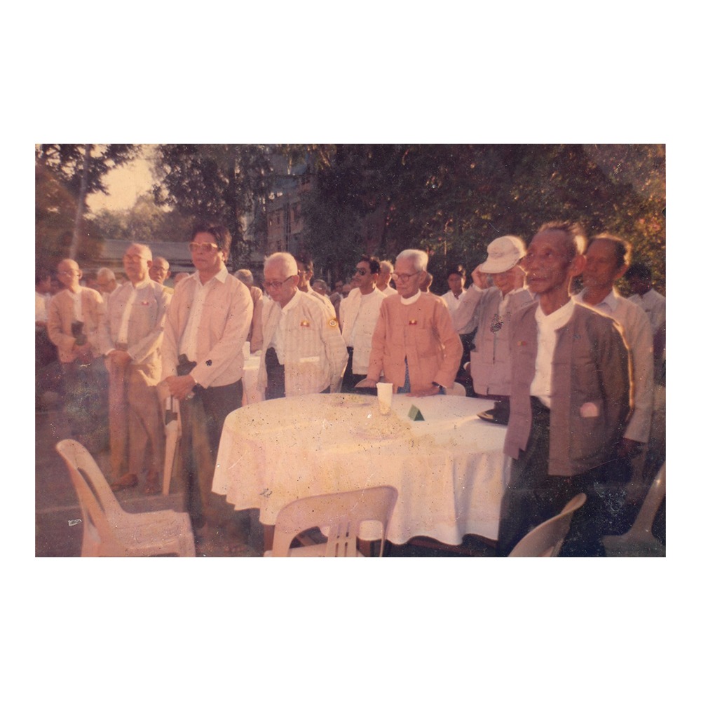 Tribute to the revolutionary soldiers (Honor) 2